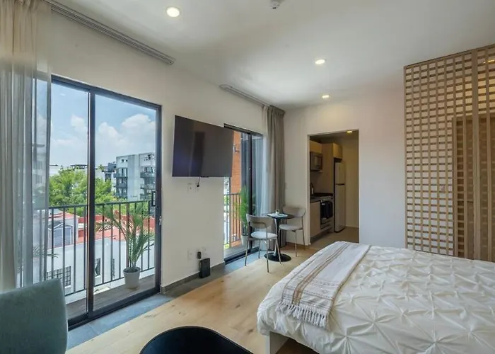 Upscale 2br 2ba, Ac, Balcony, Gym, Pool & Skydeck * Mexiko-Stadt